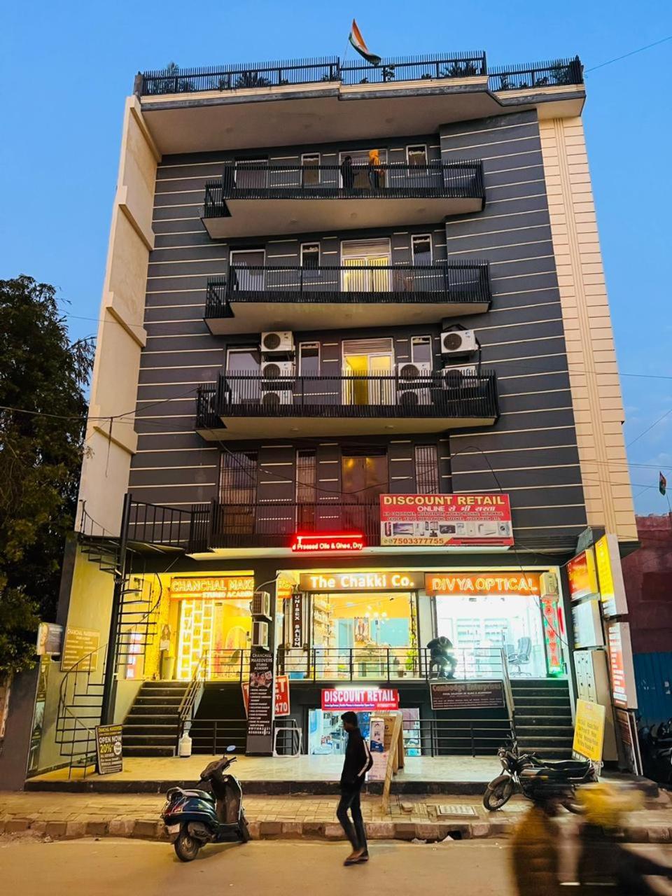 Hotel Riverb Νέο Δελχί Εξωτερικό φωτογραφία